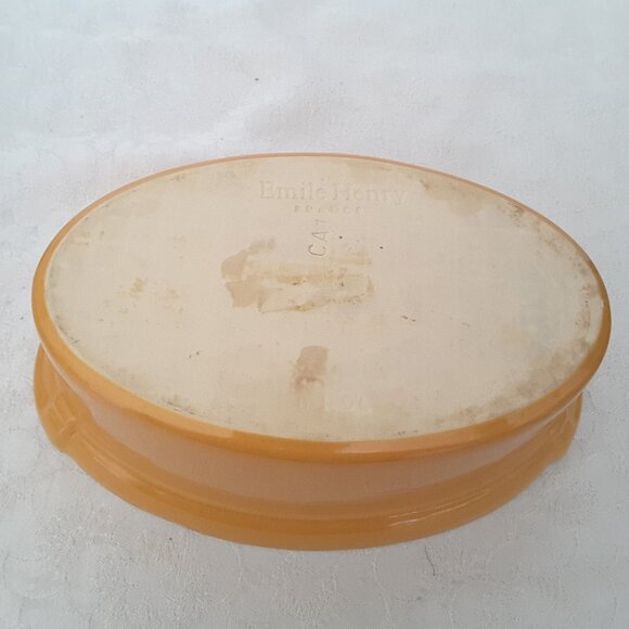 EMILE HENRY Covered Oval 1.5 Qt. Casserole ~ Gold, #03.04, Made in France. - Picture 5 of 8